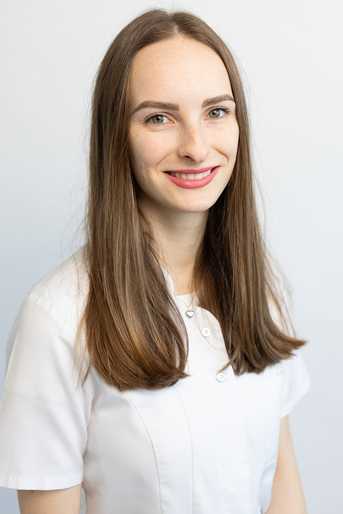 Veronika R.